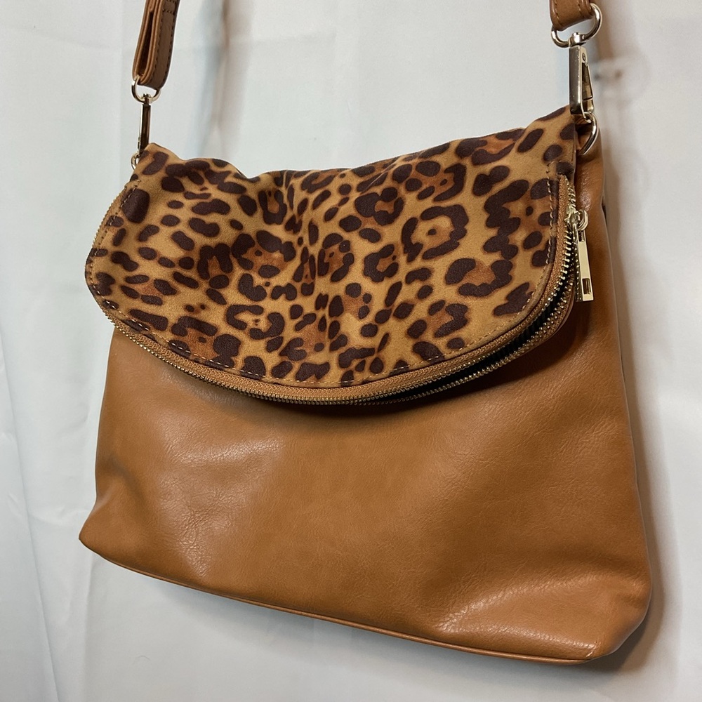 KAARI blue brown and leopard purse - Picture 3 of 10